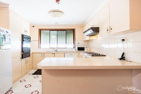 Property photo of 18 Jasper Court Hampton Park VIC 3976