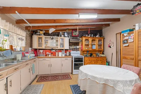 Property photo of 17 Ryan Road Cross Roads SA 5558