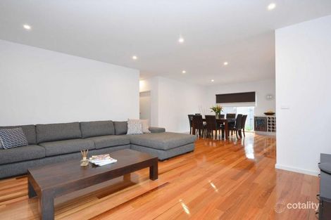 Property photo of 1/120 Boundary Road Pascoe Vale VIC 3044