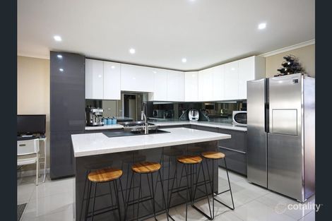 Property photo of 1 Ree Place St Clair NSW 2759