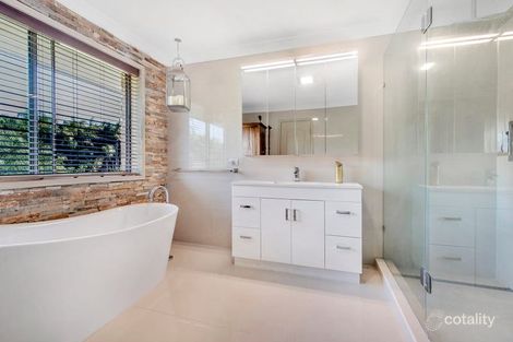 Property photo of 15 Mark Way Mudgeeraba QLD 4213