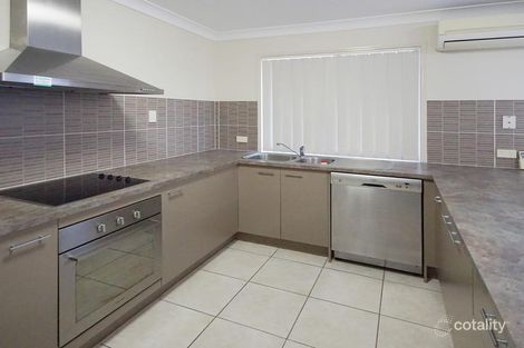 Property photo of 6 Dandenong Street Forest Lake QLD 4078