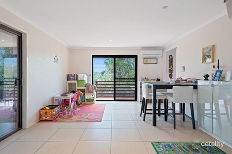Property photo of 15 Mazzard Street Bellbowrie QLD 4070