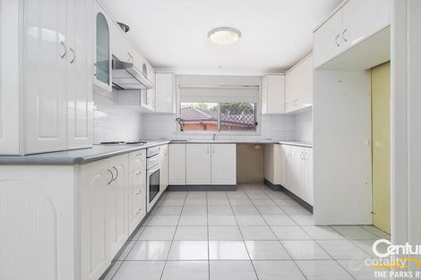 Property photo of 6 Rimfire Close Bossley Park NSW 2176