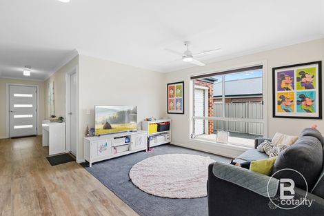 Property photo of 3/21 Heinz Street White Hills VIC 3550