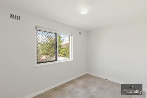 Property photo of 2/76 Broadway Crawley WA 6009