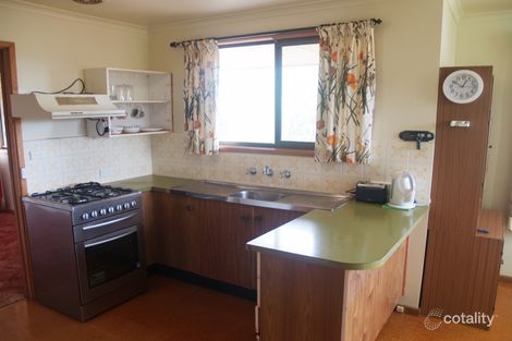 Property photo of 80 Lynjohn Drive Bega NSW 2550