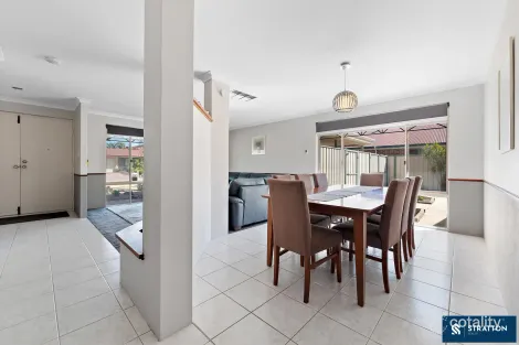Property photo of 14 Groundlark Close East Cannington WA 6107