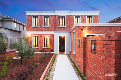 17 Eumeralla Rd, Caulfield South, VIC 3162