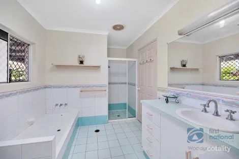 Property photo of 11 Snapper Court Woodgate QLD 4660