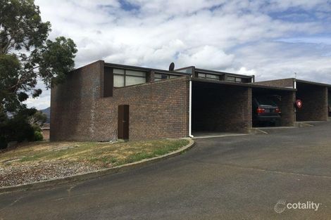 1/2 Ebden St, Claremont, TAS 7011