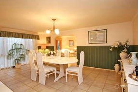 Property photo of 33 Bournevale Drive Berwick VIC 3806