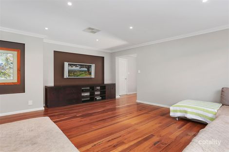 13 Cooks Ave, Canterbury, NSW 2193