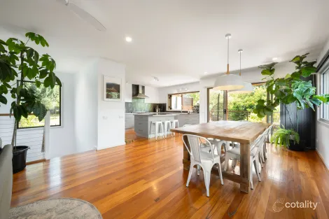 Property photo of 9 Feathertop Street Tawonga South VIC 3698