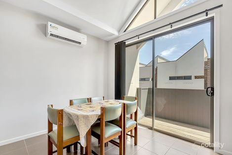 Property photo of 14/24 Healesville Loop Craigieburn VIC 3064