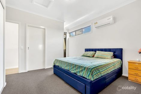 Property photo of 14/24 Healesville Loop Craigieburn VIC 3064