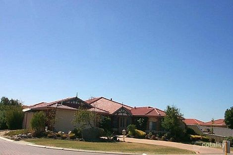 104 Kinross Dr, Kinross, WA 6028