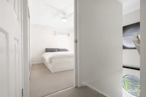 Property photo of 8/12-14 Fleet Drive Kippa-Ring QLD 4021