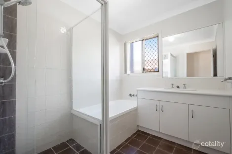 Property photo of 8/12-14 Fleet Drive Kippa-Ring QLD 4021