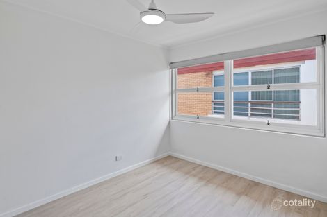 Property photo of 5/25 Watson Esplanade Surfers Paradise QLD 4217