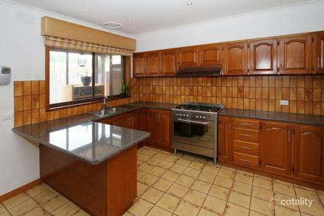 Property photo of 8 Marlock Close Thomastown VIC 3074