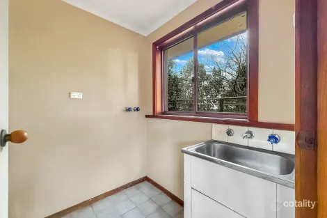 Property photo of 4/33 Albert Road Drouin VIC 3818