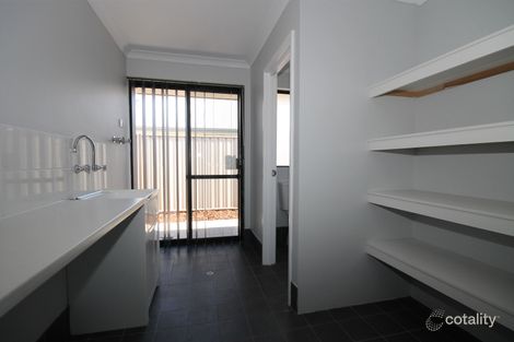 Property photo of 12 Vela Way Australind WA 6233