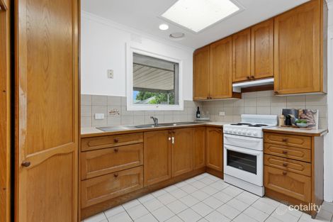 Property photo of 16 Muir Street Mount Waverley VIC 3149