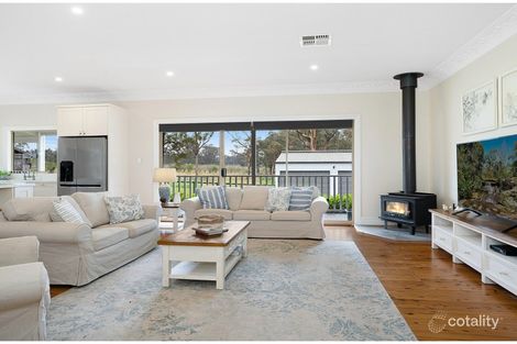 Property photo of 10 Oaks Road Thirlmere NSW 2572