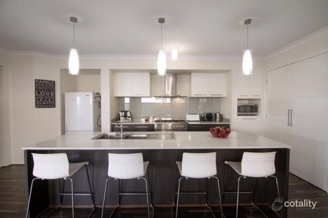 Property photo of 84 Windermere Boulevard Pakenham VIC 3810