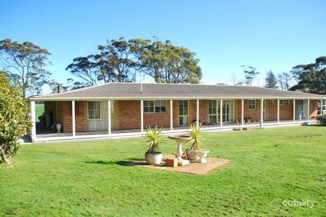 24 Hunts Rd, Binginwarri, VIC 3966