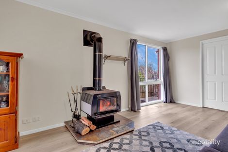 Property photo of 7 Kirsten Court Mooroolbark VIC 3138