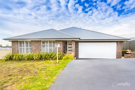 Property photo of 29 Dimboola Way Orange NSW 2800