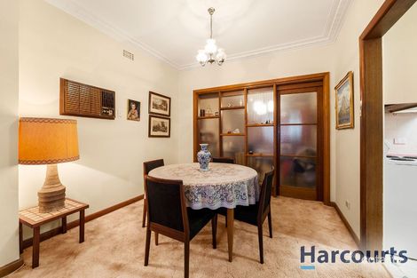 Property photo of 14 Mummery Street Mount Waverley VIC 3149