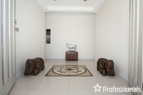 Property photo of 4 Bellbird Drive Bellbird Park QLD 4300