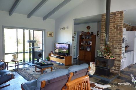Property photo of 11 Mercury Drive Lake Tabourie NSW 2539
