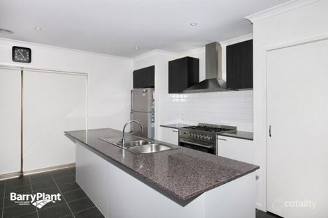 Property photo of 8 Faith Road Craigieburn VIC 3064