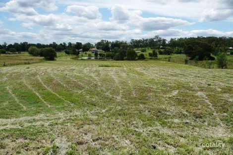 Property photo of 25 Carol Anne Court Regency Downs QLD 4341