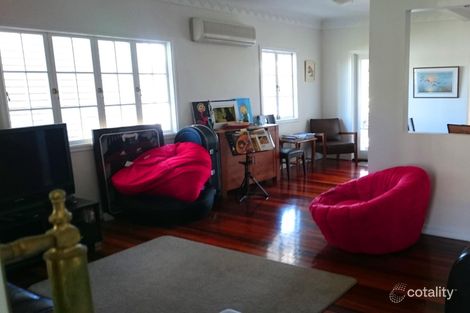 Property photo of 217 Hyde Road Yeronga QLD 4104