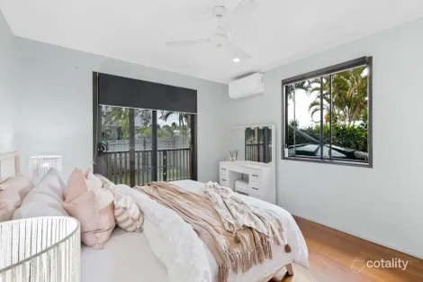 Property photo of 33 Kingfisher Street Slade Point QLD 4740