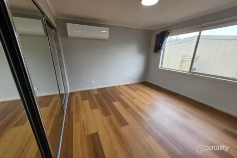 Property photo of 21 Bruce Street Cranbourne VIC 3977