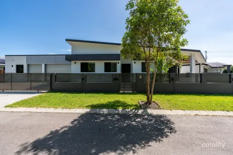 Property photo of 18 Atlantic Place Pallara QLD 4110