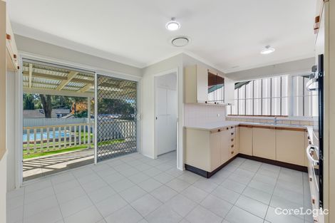 Property photo of 22 Poplar Crescent Bradbury NSW 2560