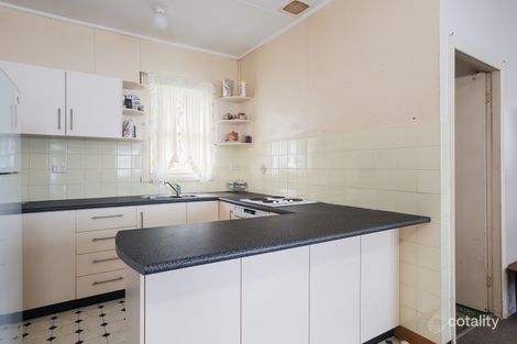 Property photo of 179 Coal Point Road Coal Point NSW 2283