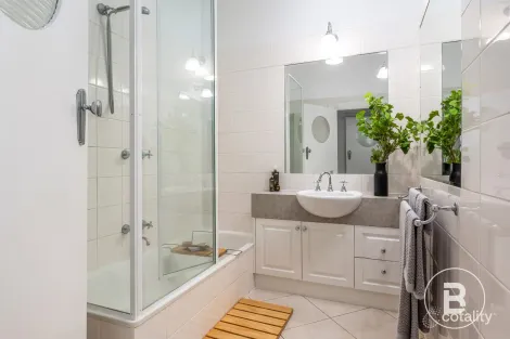 Property photo of 54 Carpenter Street Quarry Hill VIC 3550