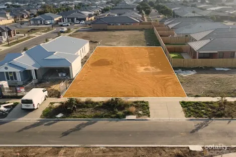 18 Newland Dr, Armstrong Creek, VIC 3217