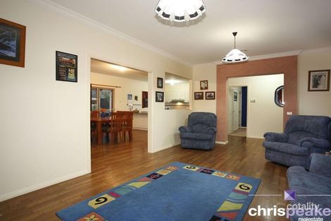Property photo of 2 Mitchell Court Berwick VIC 3806