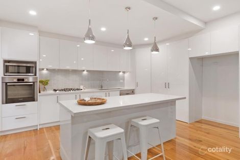 Property photo of 2/260 Balcombe Road Mentone VIC 3194