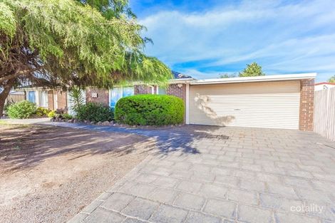 Property photo of 95 Banbury Crescent Craigieburn VIC 3064