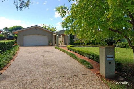 Property photo of 2 Amber Place Bomaderry NSW 2541